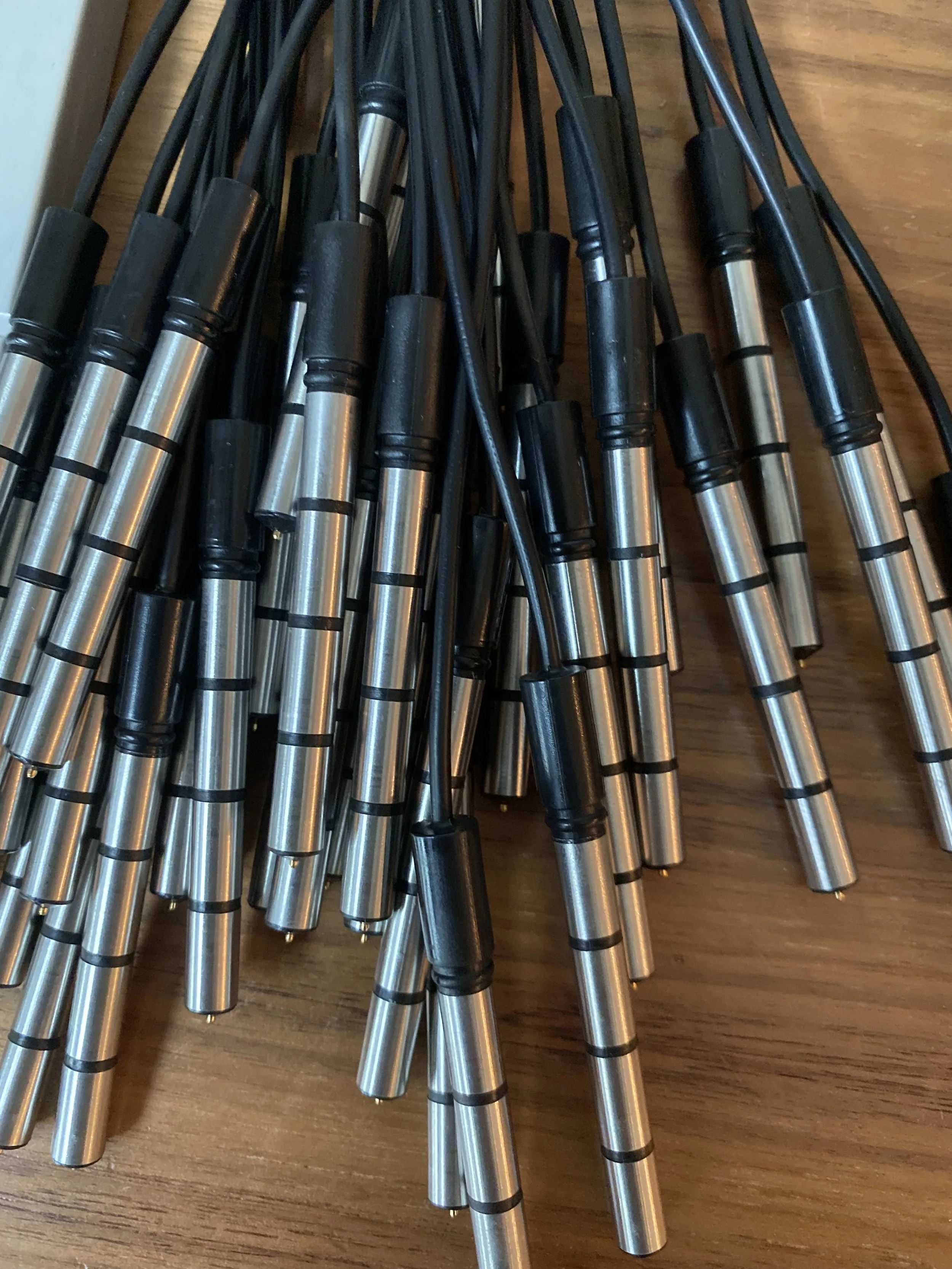 Moisture probes